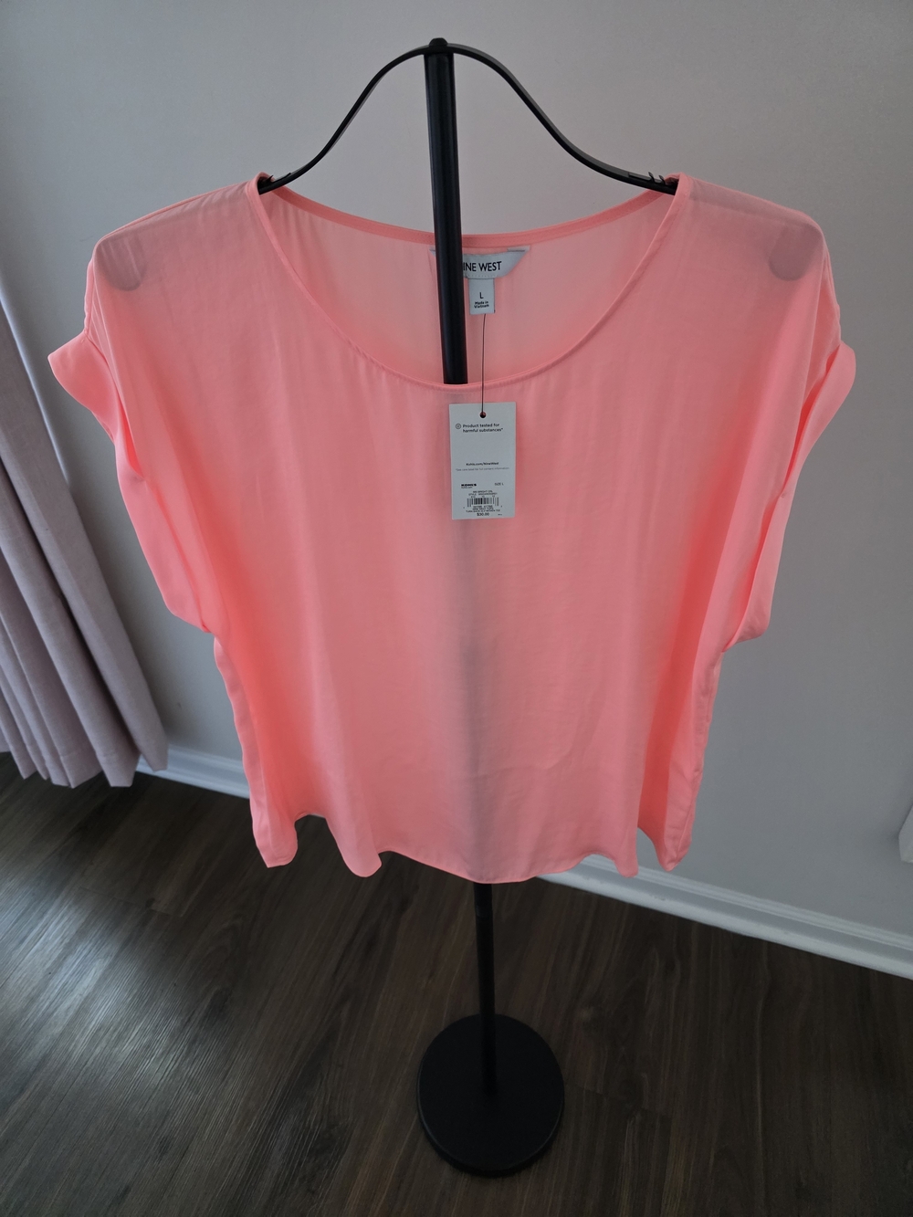 Nine West Neon Coral Short Sleeve Scoop Neck Blouse